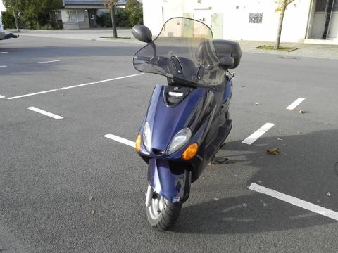 Yamaha Majesty 125 – 3